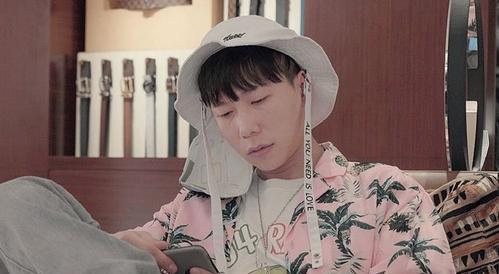 女生rap说娱乐圈吃瓜,女生RAP带你一探究竟  第3张